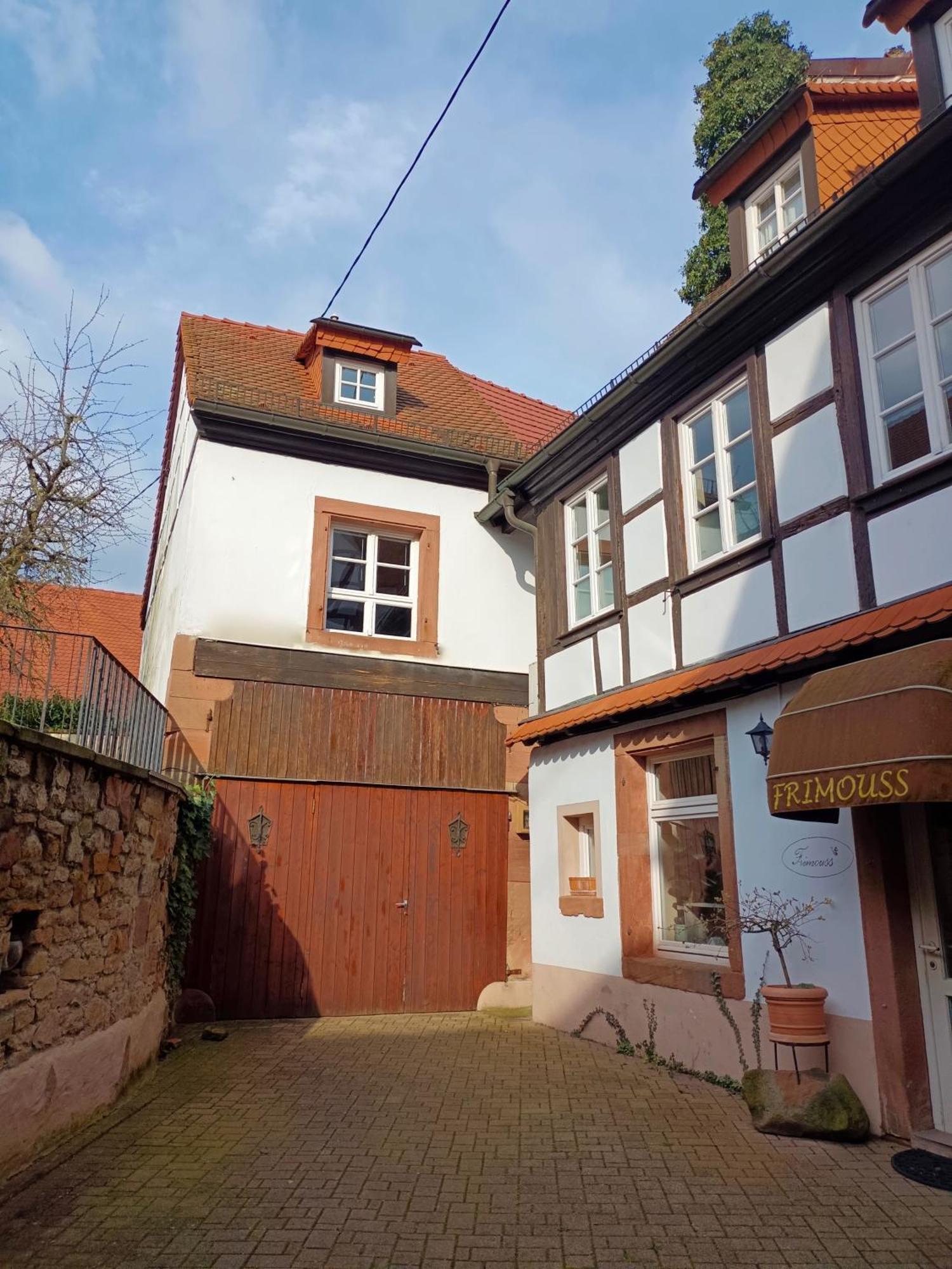Maison A Colombages Wissembourg Exterior photo